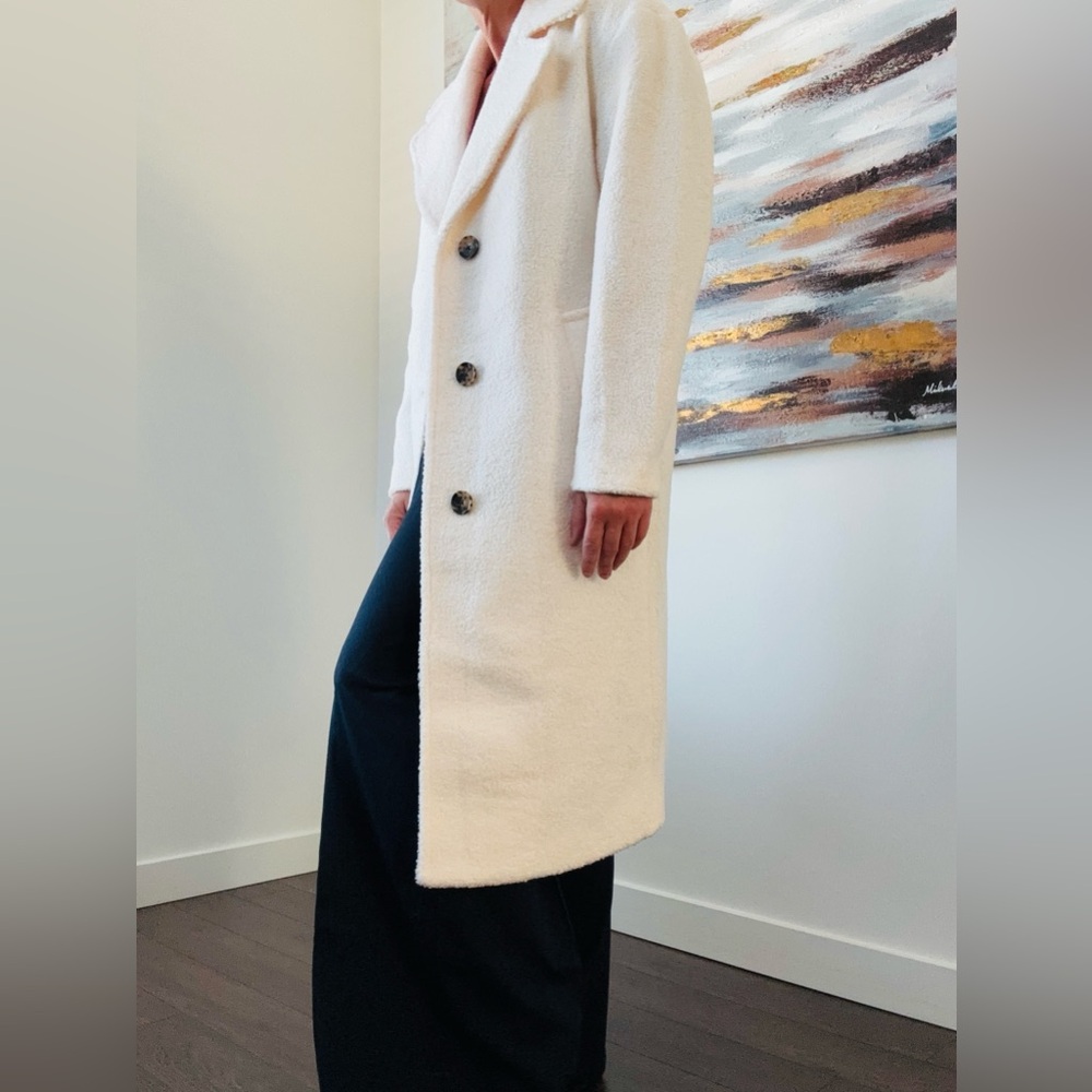 NWT Reitmans Ivory Oversized Sherpa Coat